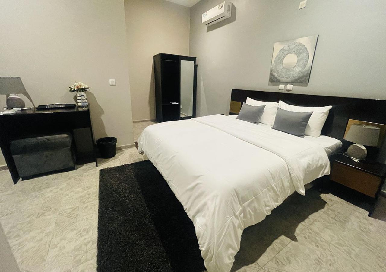 Onyx Hotel Yamoussoukro Esterno foto