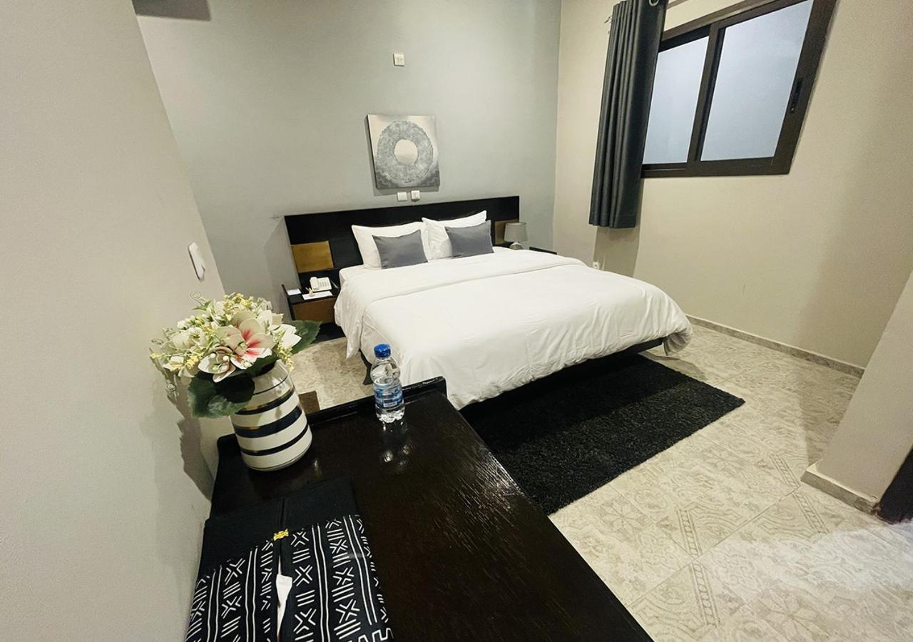 Onyx Hotel Yamoussoukro Esterno foto